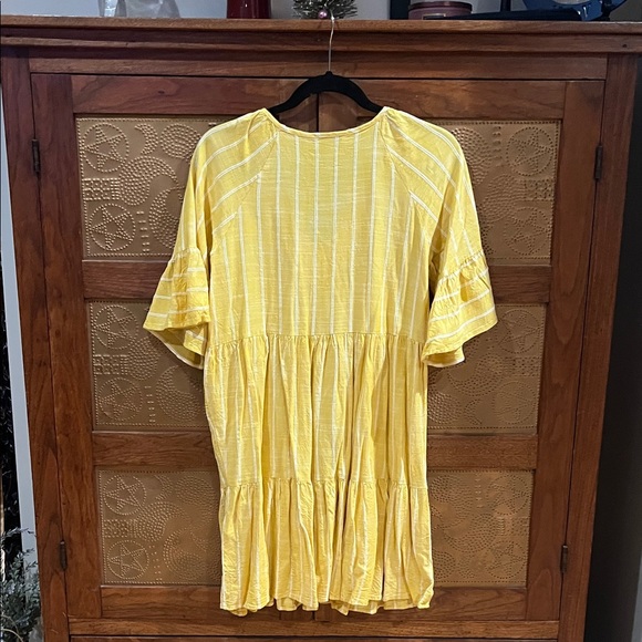 Robbie Bee Yellow and White Striped Summer Dress - Picture 5 of 5